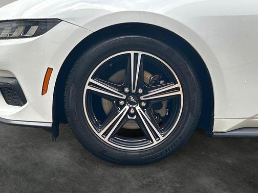 Oxford White 2024 Ford Mustang EcoBoost Premium