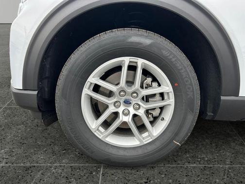 White 2026 Ford Explorer Active