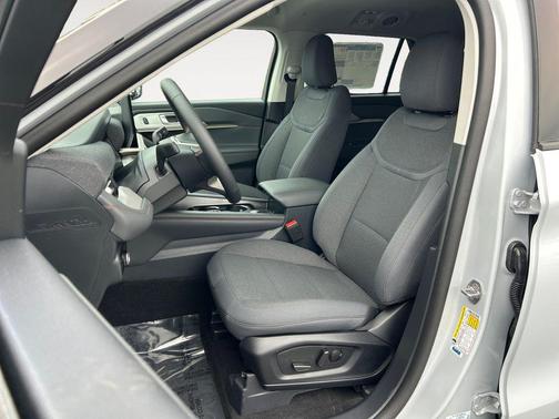 White 2026 Ford Explorer Active