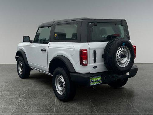 2025 Ford Bronco 2D Sport Utility