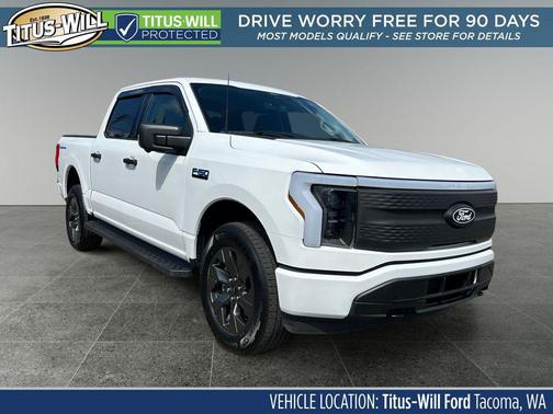 Oxford White 2024 Ford F-150 Lightning XLT