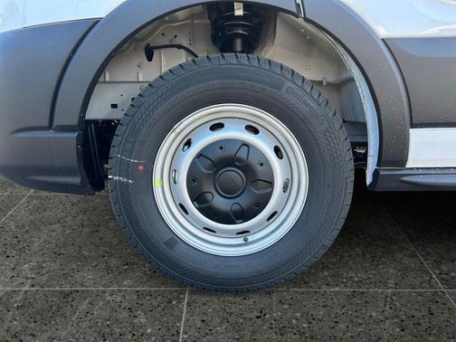 Oxford White 2026 Ford Transit-250 Base