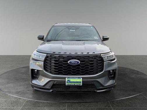 Gray 2026 Ford Explorer ST-Line