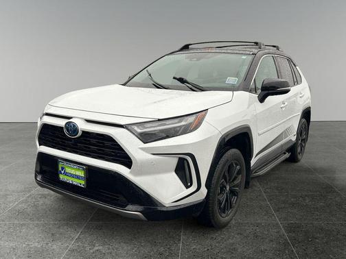 2023 Toyota RAV4 Hybrid SE