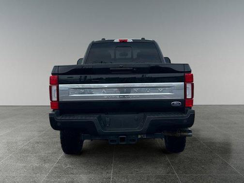 2022 Ford F-350 Platinum