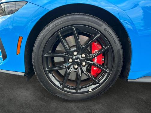 Grabber Blue Metallic 2025 Ford Mustang GT