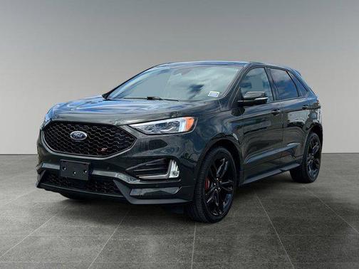 2022 Ford Edge ST