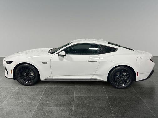 Oxford White 2026 Ford Mustang GT