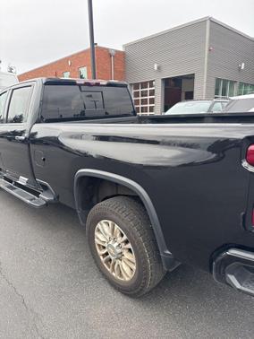 2022 Chevrolet Silverado 3500 High Country