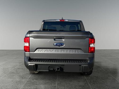 Carbonized Gray Metallic 2024 Ford Maverick XLT