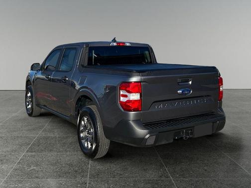 Carbonized Gray Metallic 2024 Ford Maverick XLT