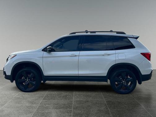 Platinum White Pearl 2020 Honda Passport AWD Elite