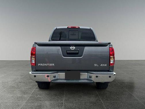 2017 Nissan Frontier SL