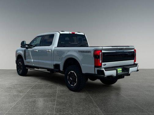 2025 Ford F-350 Platinum