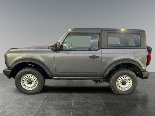 2025 Ford Bronco 2D Sport Utility