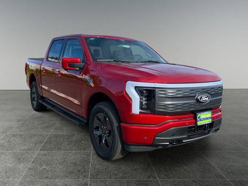 2025 Ford F-150 Lightning LARIAT