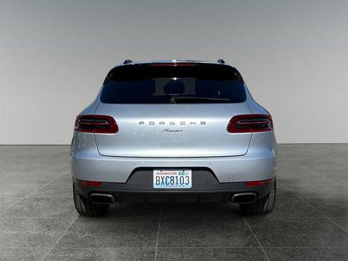 2017 Porsche Macan Base