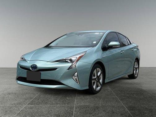 2016 Toyota Prius Four
