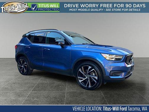 2021 Volvo XC40 T5 R-Design