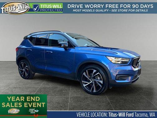 2021 Volvo XC40 T5 R-Design