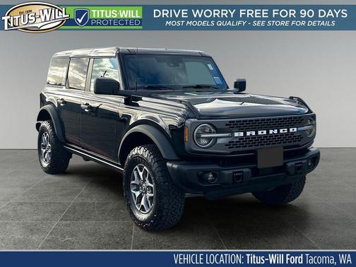 Shadow Black 2025 Ford Bronco Badlands SUV