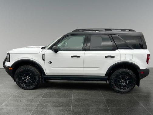 Oxford White 2026 Ford Bronco Sport Outer Banks