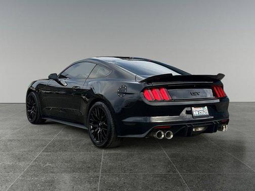 2017 Ford Mustang GT Premium