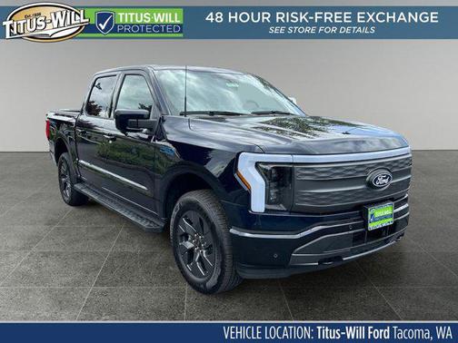 2025 Ford F-150 Lightning LARIAT