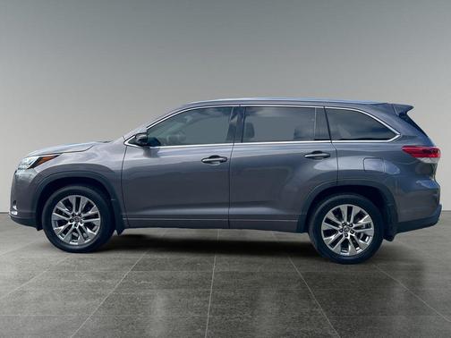 Predawn Gray Mica 2018 Toyota Highlander Limited Platinum