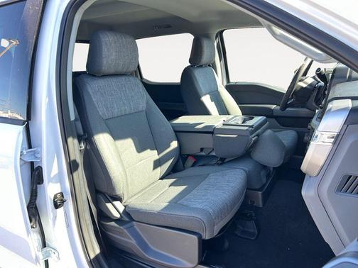 Oxford White 2026 Ford F-350 XLT