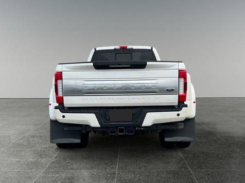2019 Ford F-350 Platinum