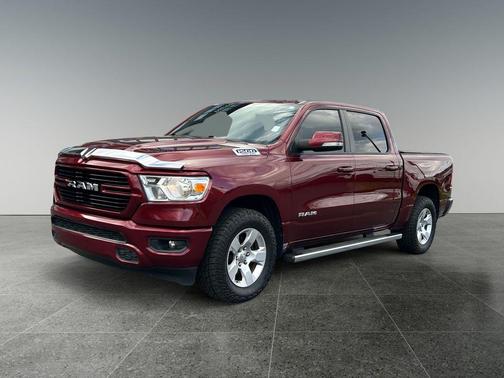 Delmonico Red Pearlcoat 2020 RAM 1500 Big Horn/Lone Star