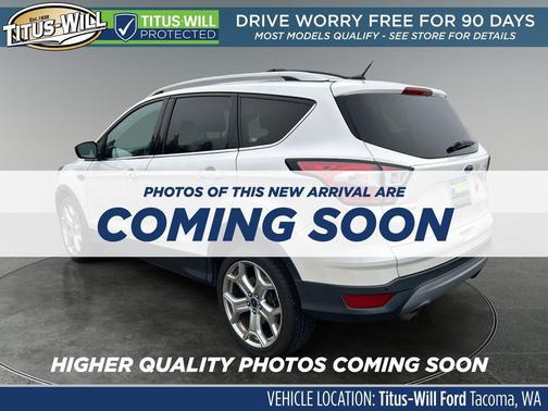 White Platinum Clearcoat Metallic 2017 Ford Escape Titanium