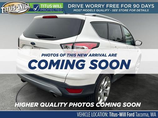 White Platinum Clearcoat Metallic 2017 Ford Escape Titanium