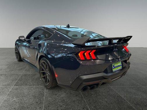 2025 Ford Mustang Dark Horse Fastback