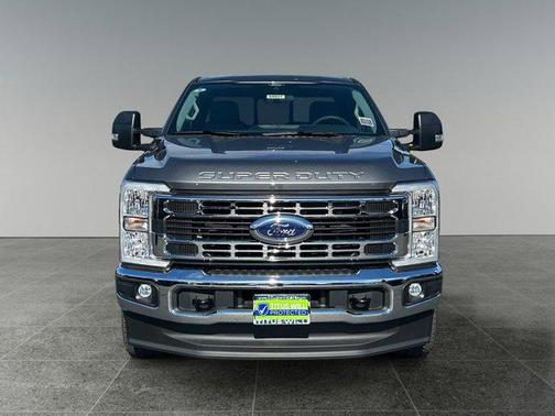 2026 Ford F-350 XLT