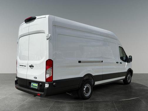 Oxford White 2026 Ford Transit-350 Base
