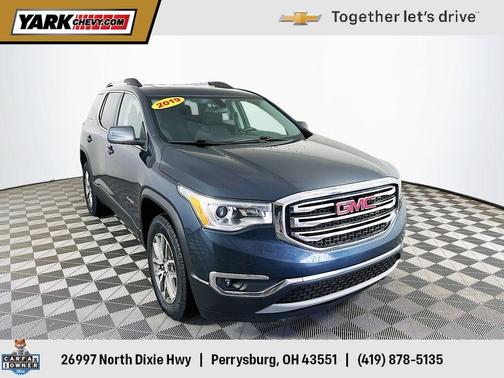 Dark Sky Metallic 2019 GMC Acadia SLE-2