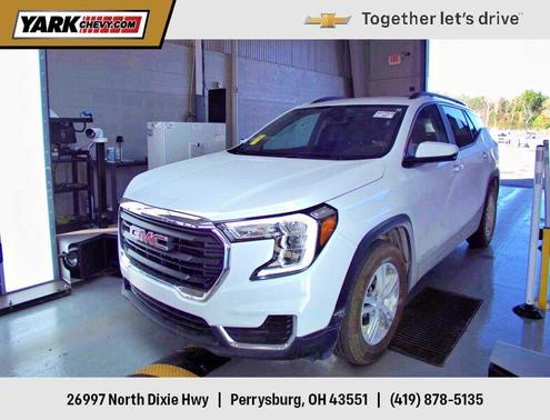 2024 GMC Terrain SLE