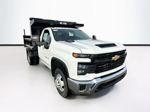 2026 Chevrolet Silverado 3500 WT
