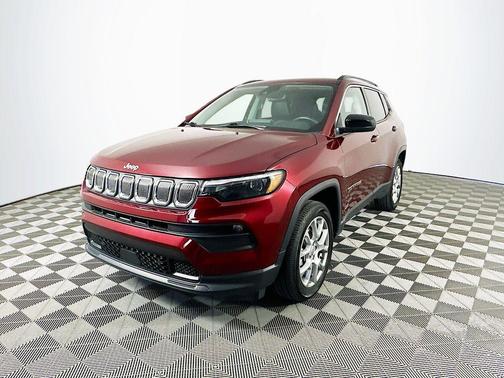 2022 Jeep Compass Latitude Lux