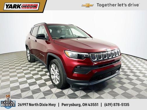 2022 Jeep Compass Latitude Lux