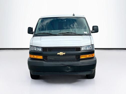 2025 Chevrolet Express 2500 Work Van