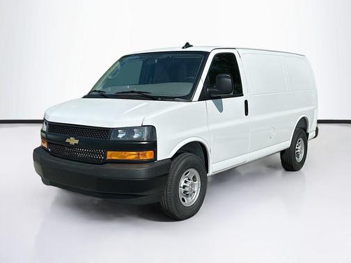 2025 Chevrolet Express 2500 Work Van