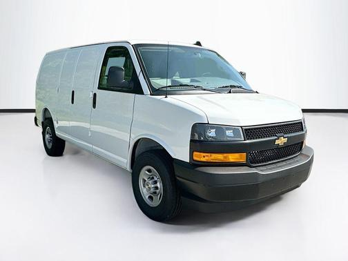 2025 Chevrolet Express 2500 Work Van