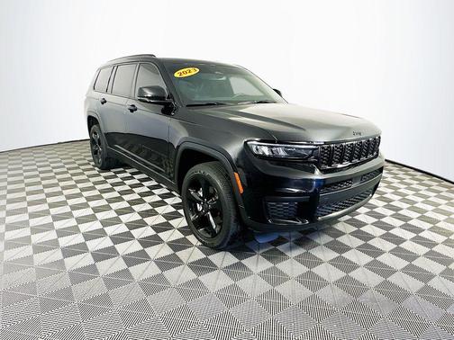 2023 Jeep Grand Cherokee L Laredo