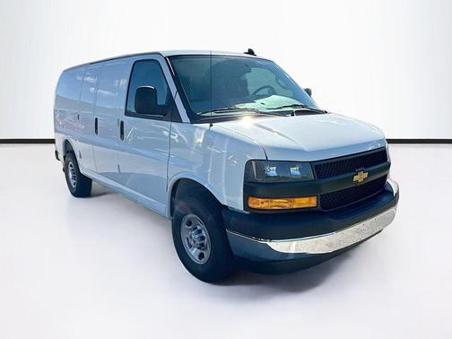 2025 Chevrolet Express 2500 Work Van