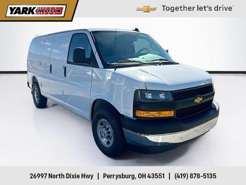 2025 Chevrolet Express 2500 Work Van