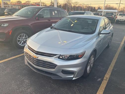2017 Chevrolet Malibu 1LT
