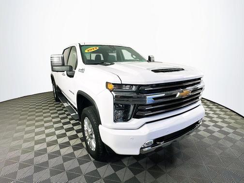 2022 Chevrolet Silverado 2500 High Country